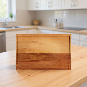 Schneidebrett aus Birnbaum klassisch aus Längsholz