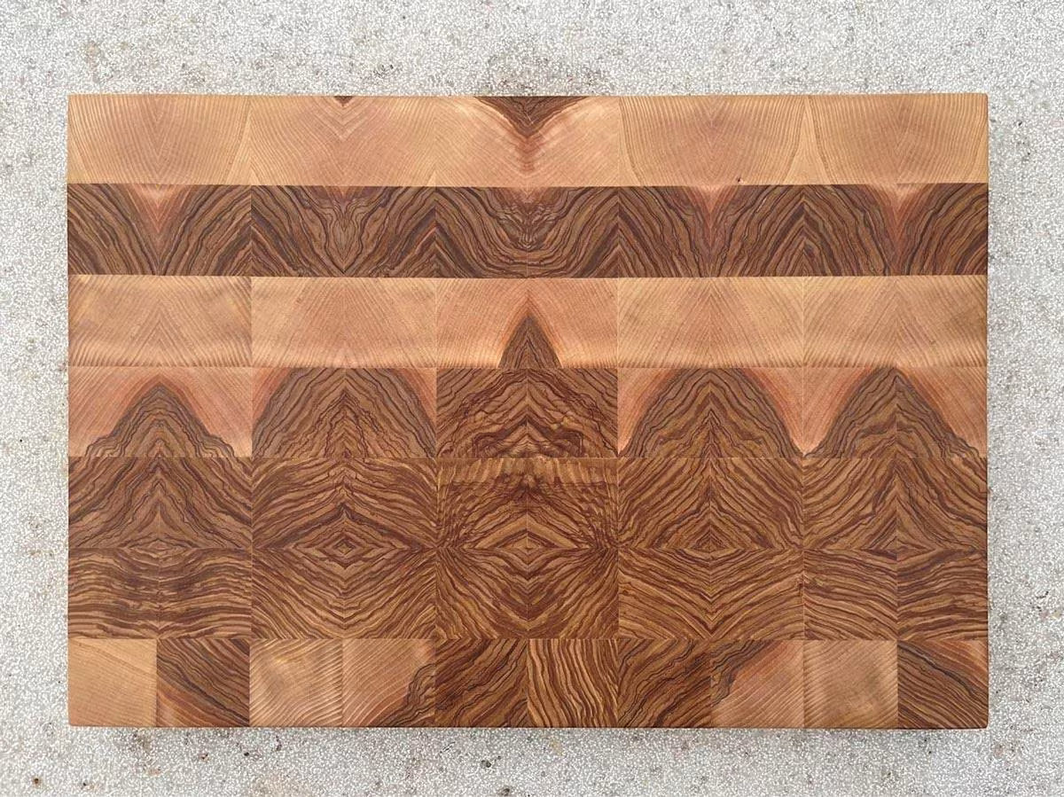 Premium Schneidebrett aus Eschenholz