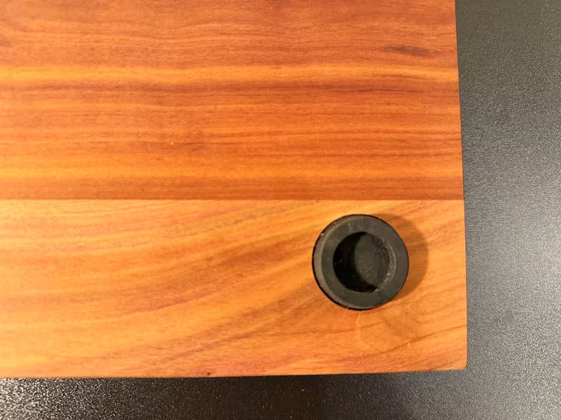 Gummifuß bei einem Birnbaumbrett