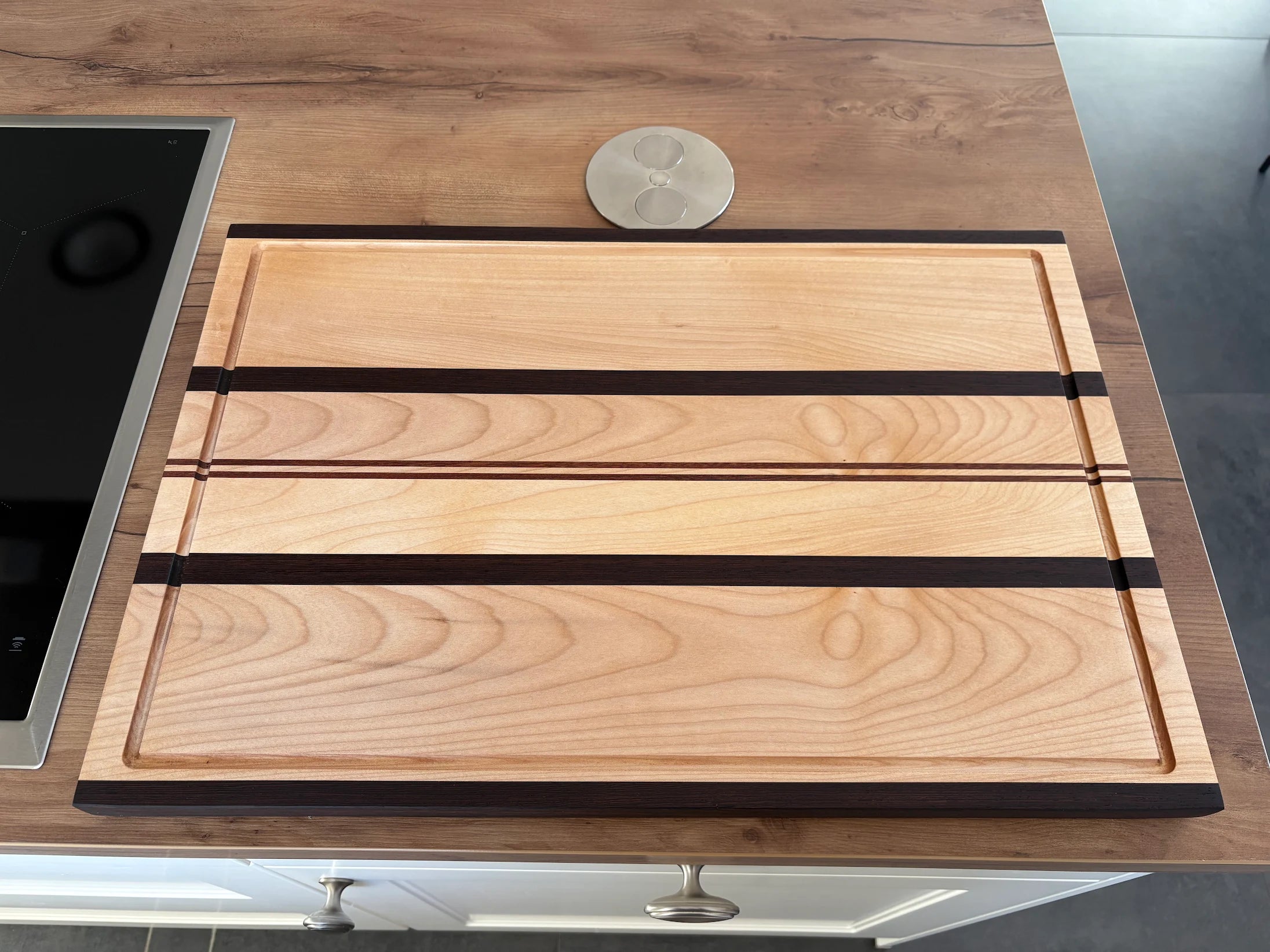 buntes Schneidebrett